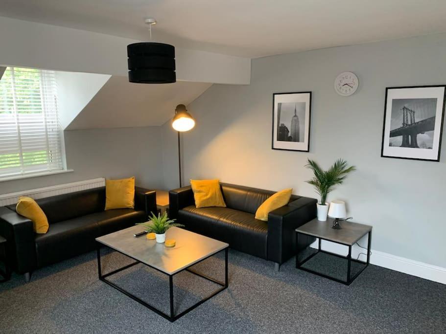 Fantastic Large 2 X Bedroom Flat, Free Parking Sale Eksteriør billede
