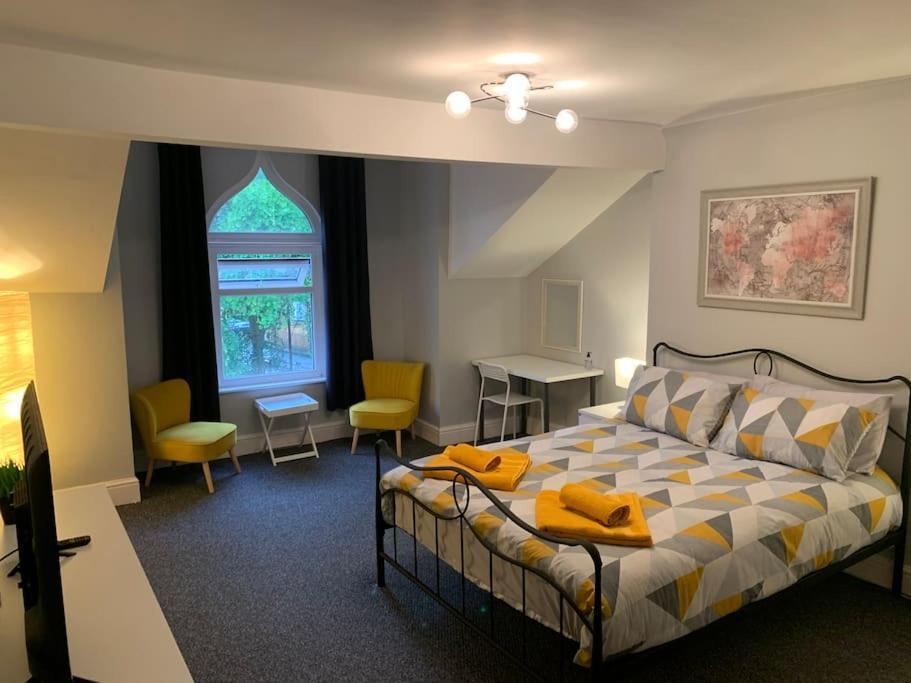 Fantastic Large 2 X Bedroom Flat, Free Parking Sale Eksteriør billede