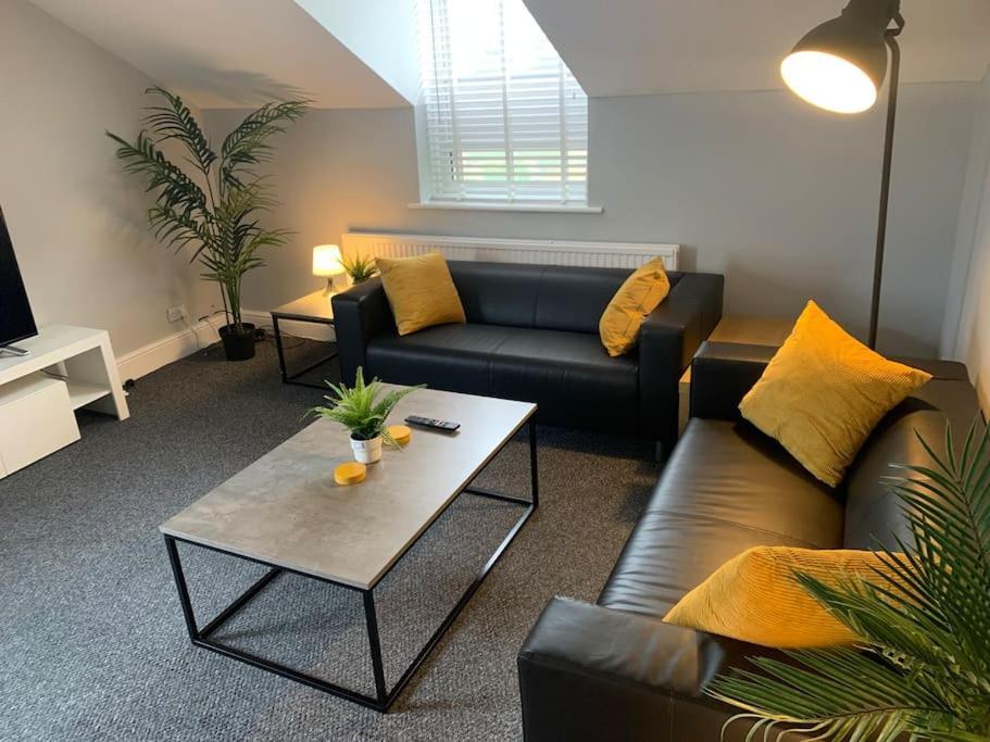 Fantastic Large 2 X Bedroom Flat, Free Parking Sale Eksteriør billede