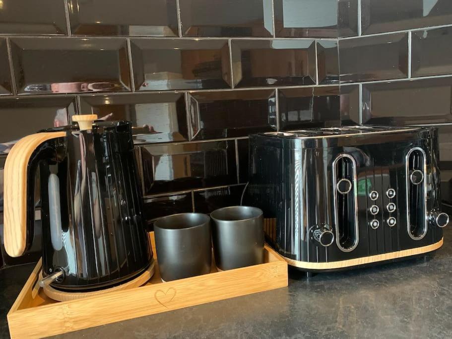 Fantastic Large 2 X Bedroom Flat, Free Parking Sale Eksteriør billede